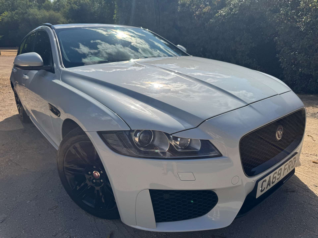 Jaguar XF R-sport Saloon Red #27