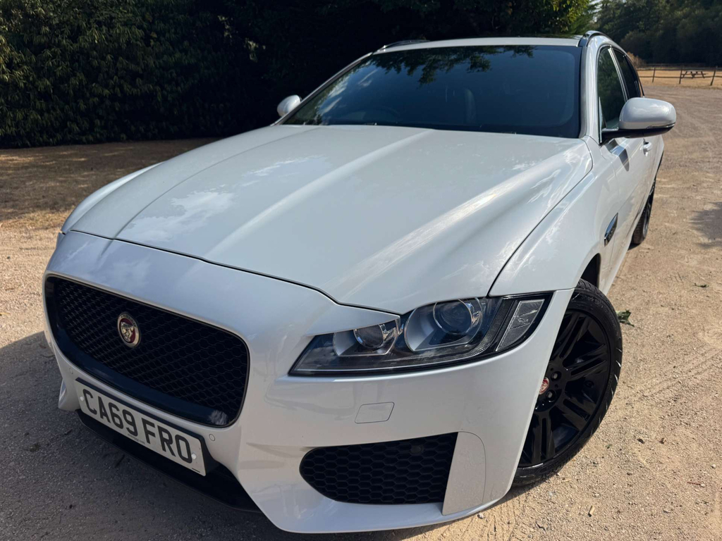 Jaguar XF R-sport Saloon Red #39