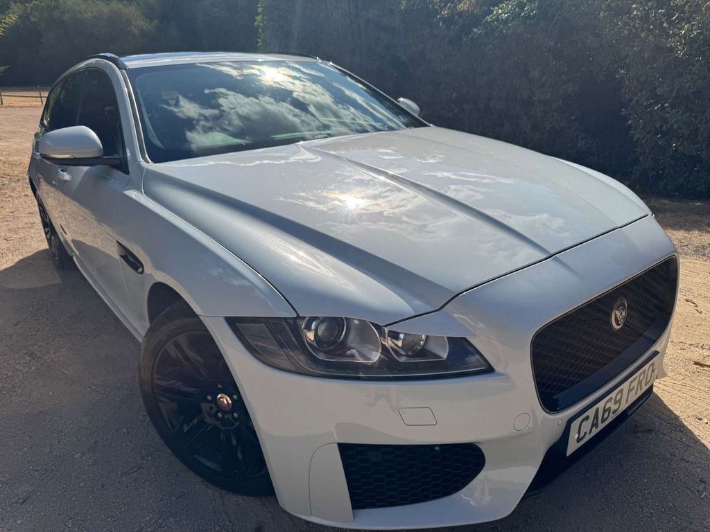 Jaguar XF R-sport Saloon Red #37