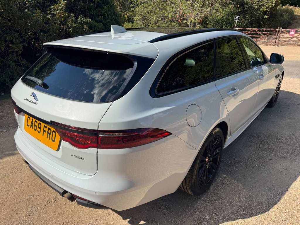 Jaguar XF R-sport Saloon Red #42