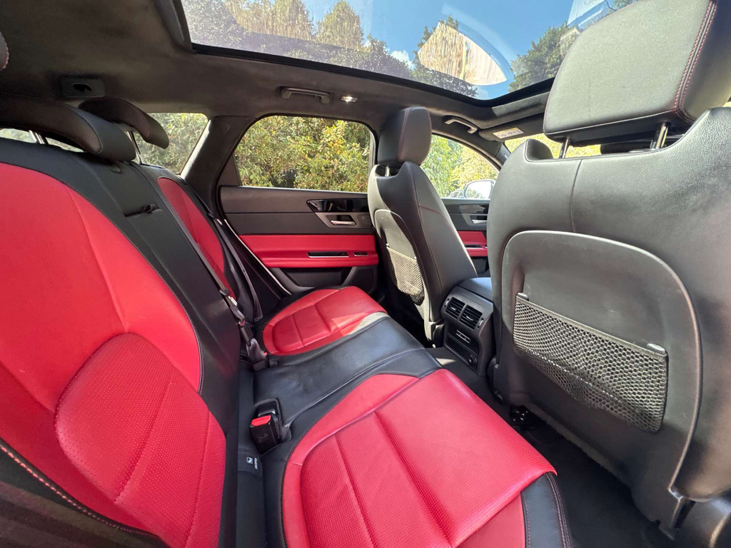 Jaguar XF R-sport Saloon Red #24