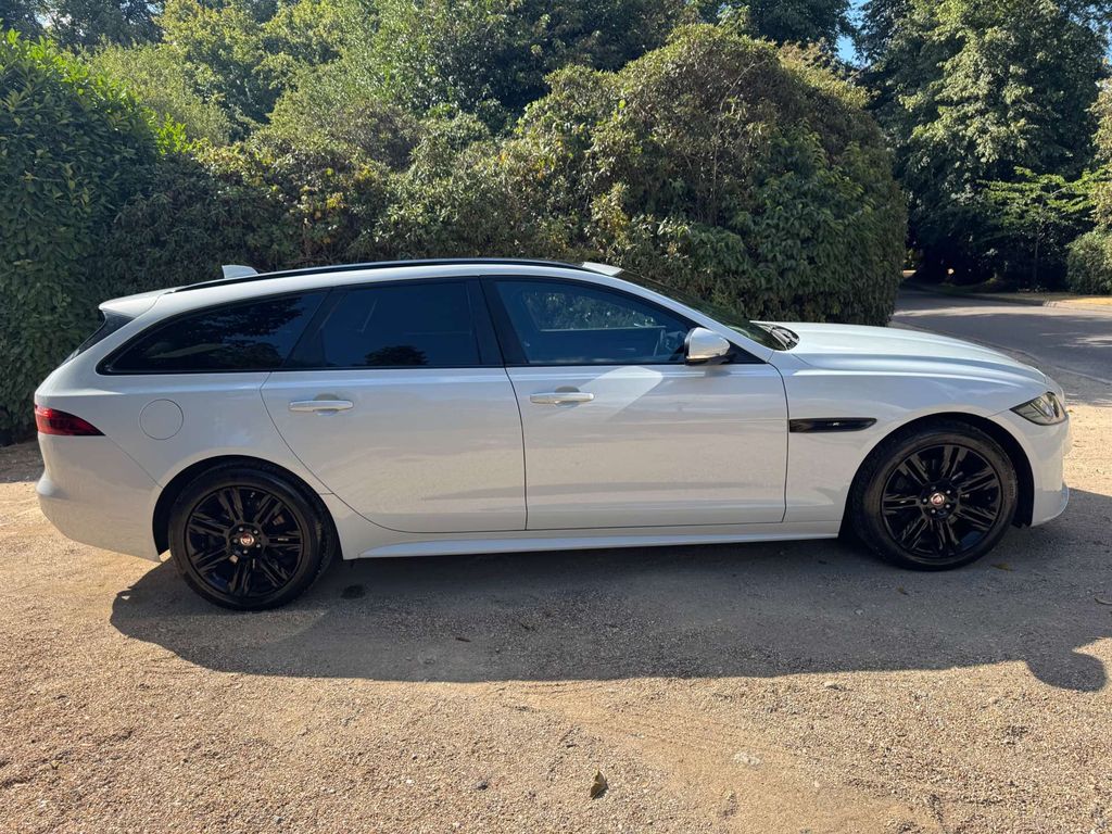 Jaguar XF R-sport Saloon Red #34