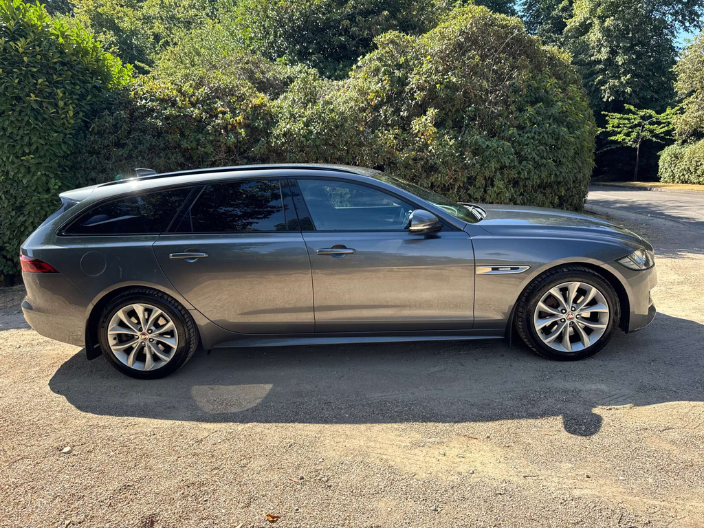 Jaguar XF R-sport 5-Door Grey #8
