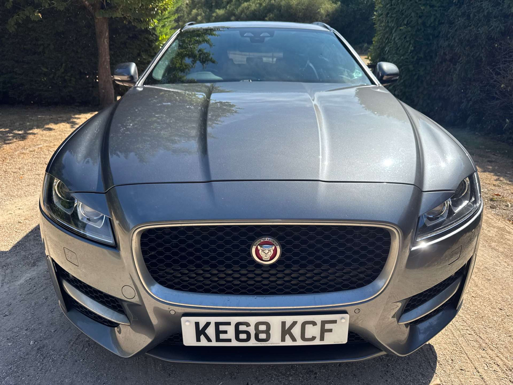 Jaguar XF R-sport 5-Door Grey #24