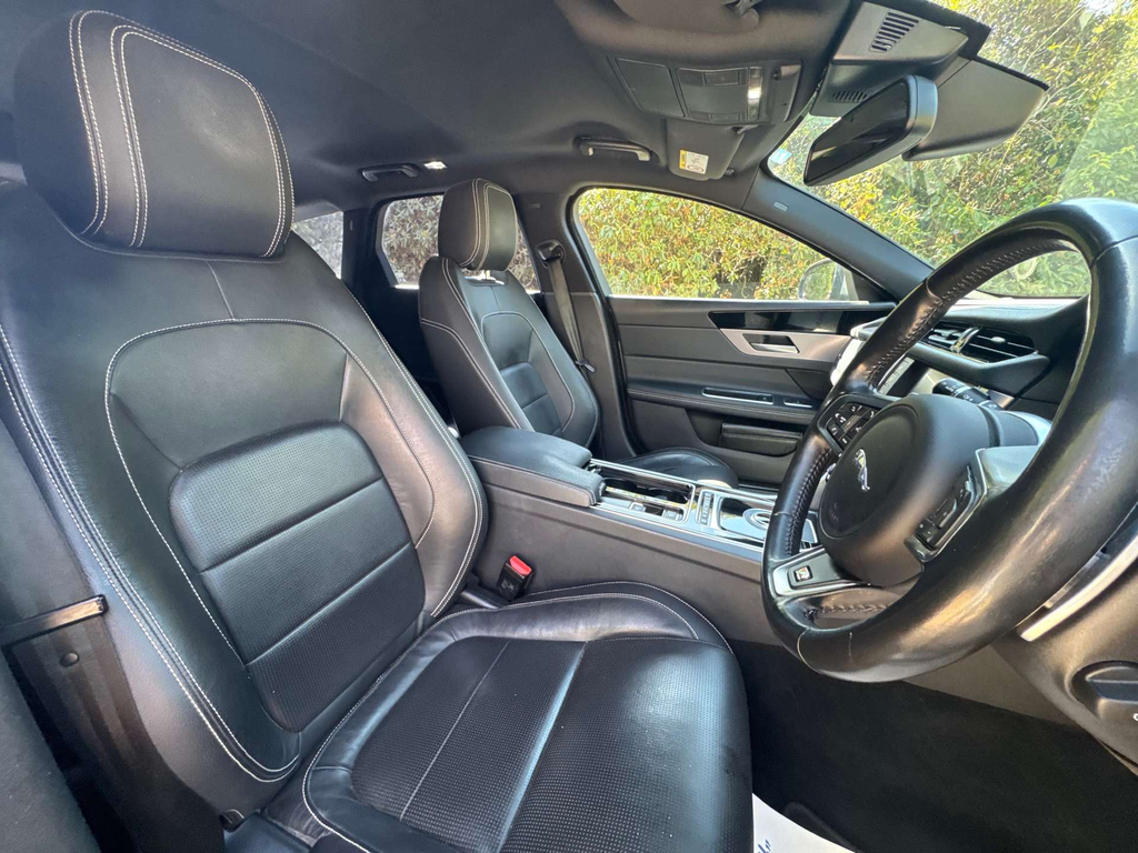 Jaguar XF R-sport 5-Door Grey #15