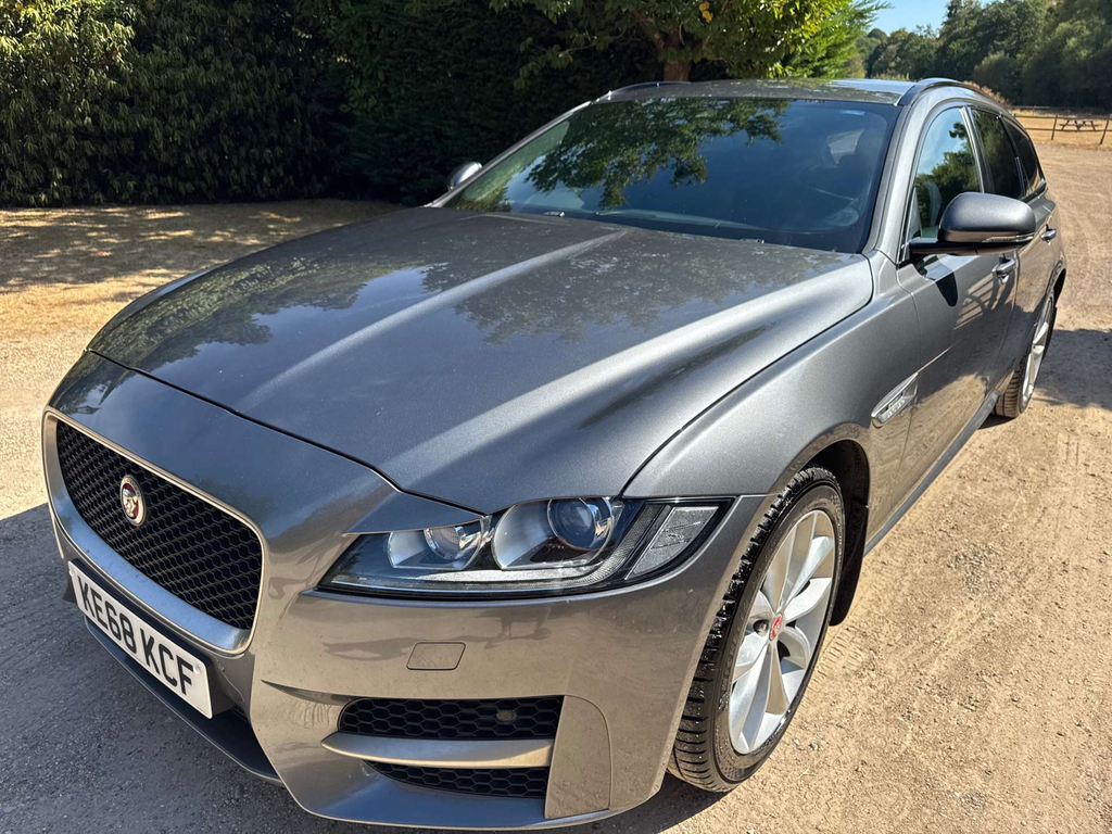 Jaguar XF R-sport 5-Door Grey #32