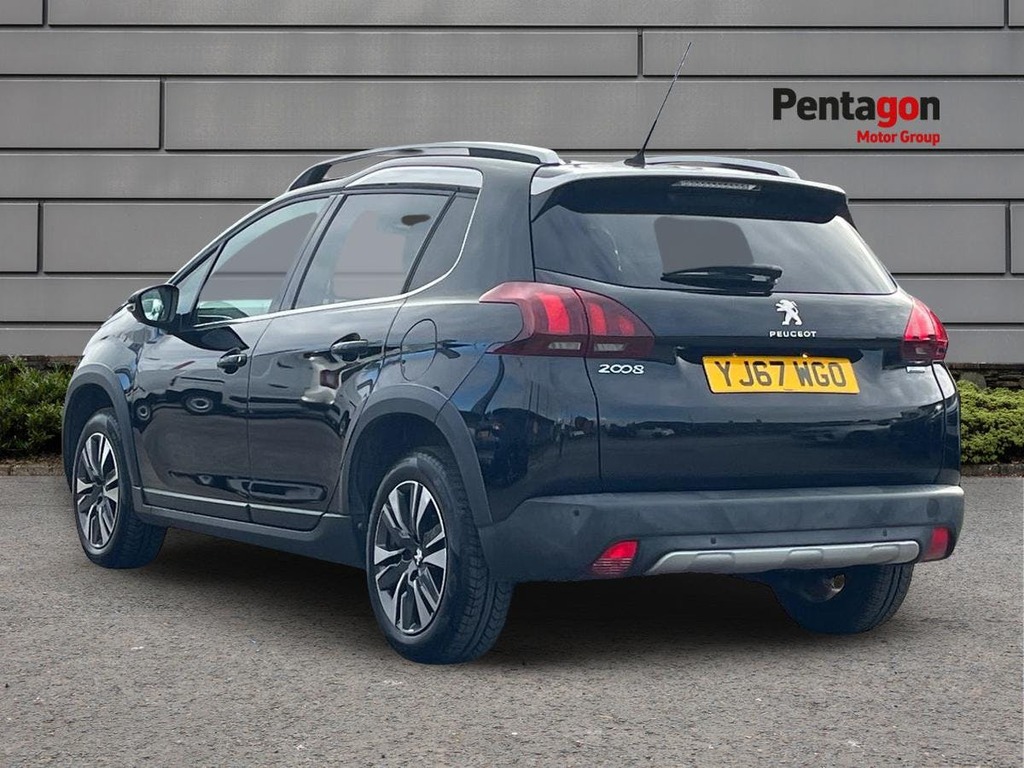 Peugeot 2008 1.2 Puretech Allure Suv Euro 6 Black #2