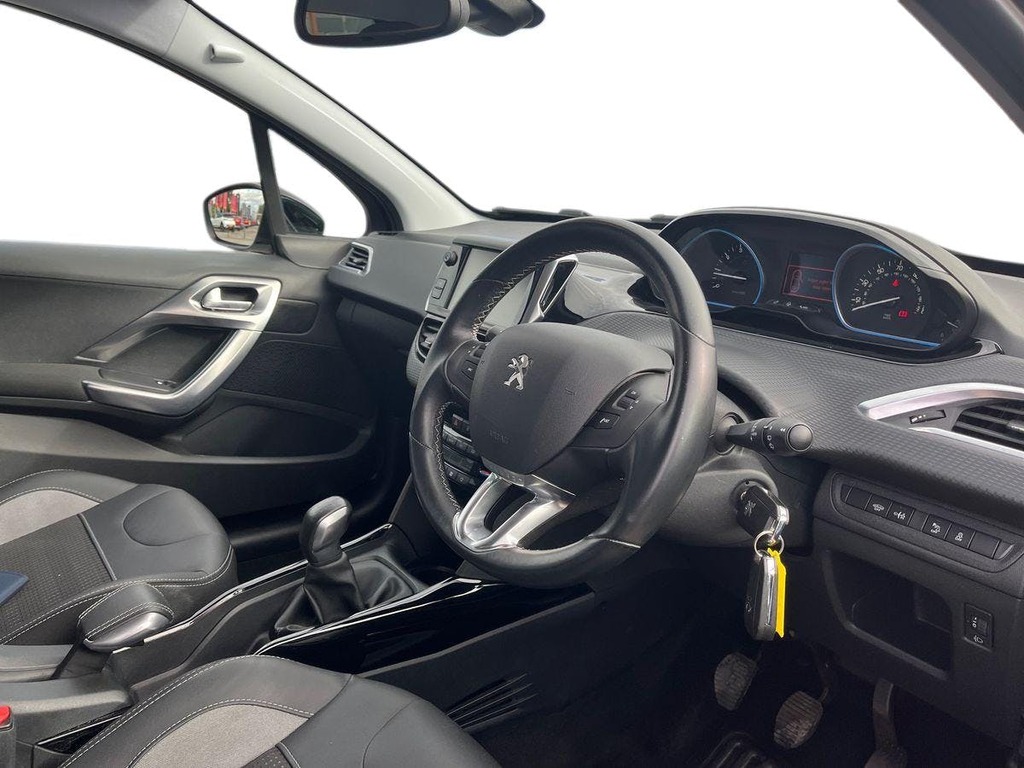 Peugeot 2008 1.2 Puretech Allure Suv Euro 6 Black #5