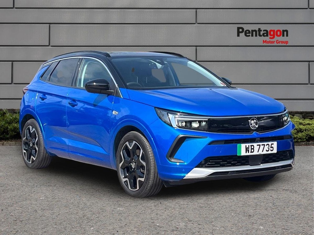 Vauxhall Grandland 1.6 13.2Kwh Ultimate Suv Plug In Hybrid Blue