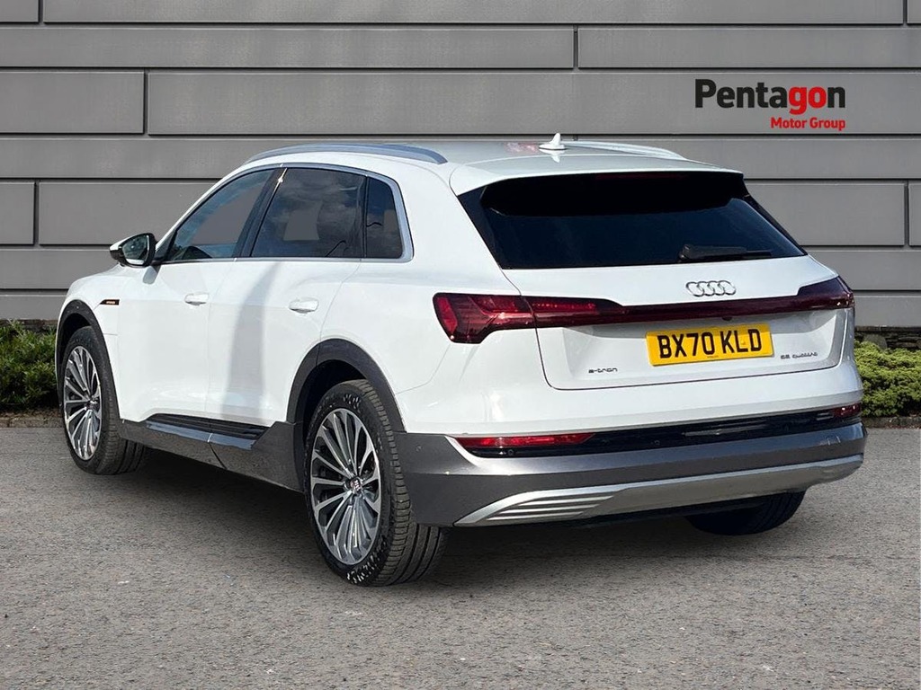 Audi E-tron 55 Suv Quattro 95Kwh 408 Ps BX70KLD White #2