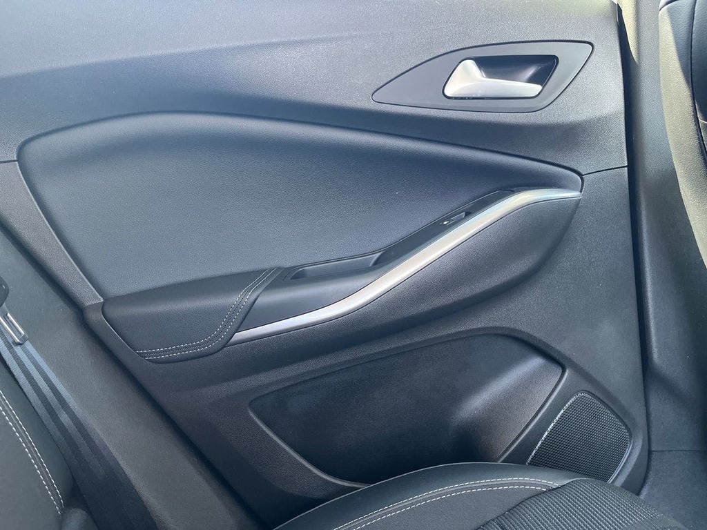Vauxhall Grandland Ultimate Black #16