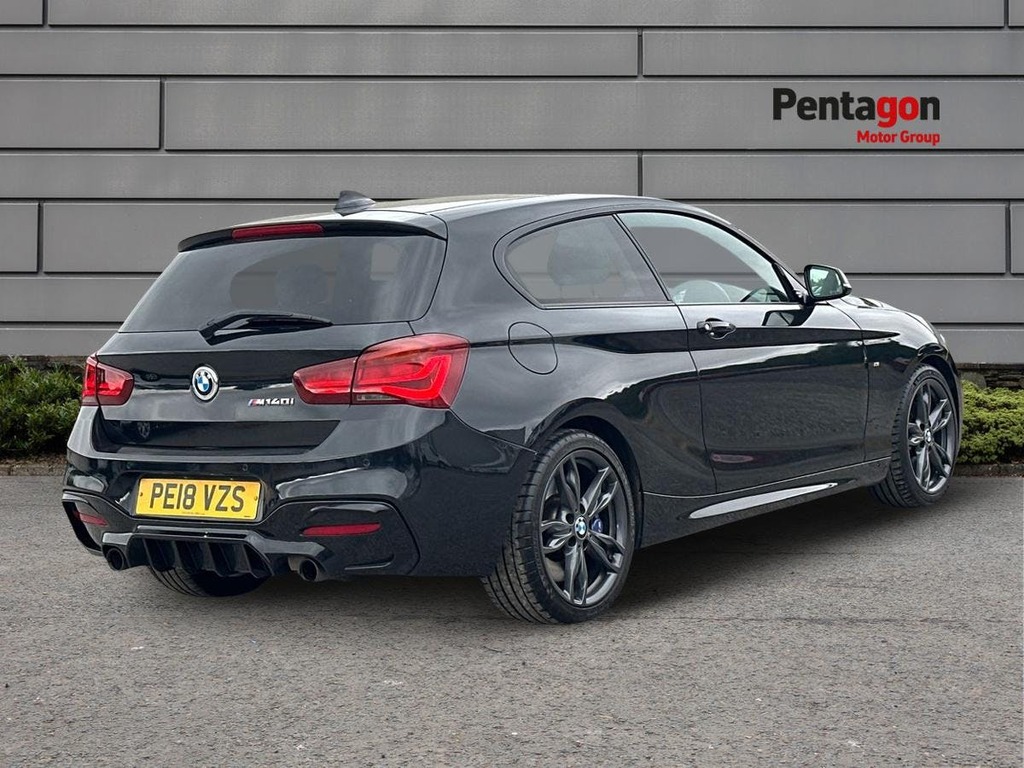 BMW 1 Series 3.0 M140i Shadow Edition Hatchback Black #4