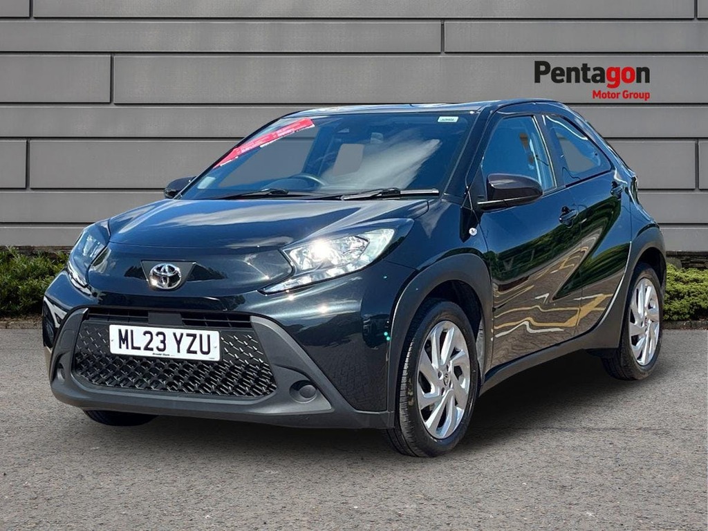 Toyota Aygo X 1.0 Vvt I Pure Hatchback Euro 6 Black #3