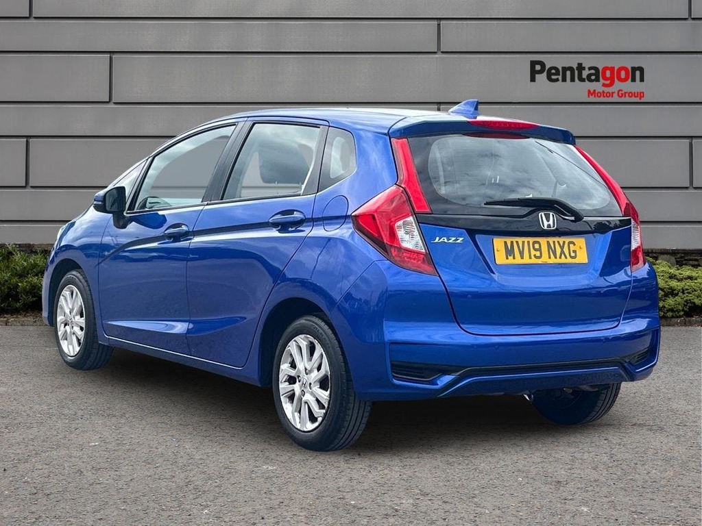 Honda Jazz 1.3 I-vtec Se 5-Door Red #2