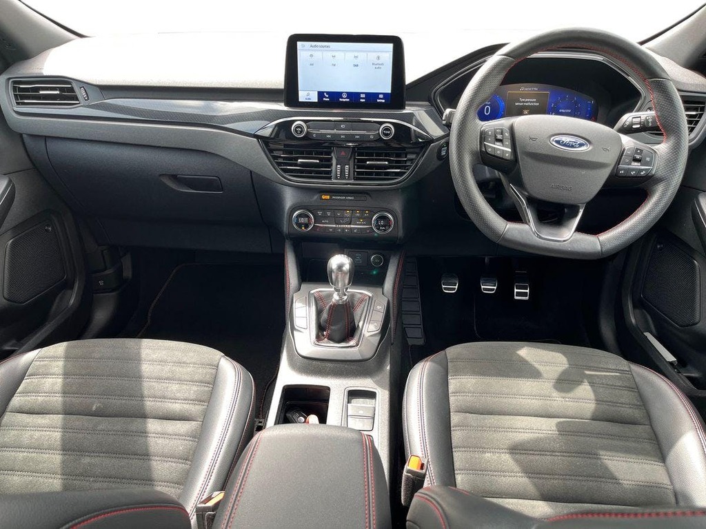 Ford Kuga 1.5 Ecoboost 150 St-line X  #6