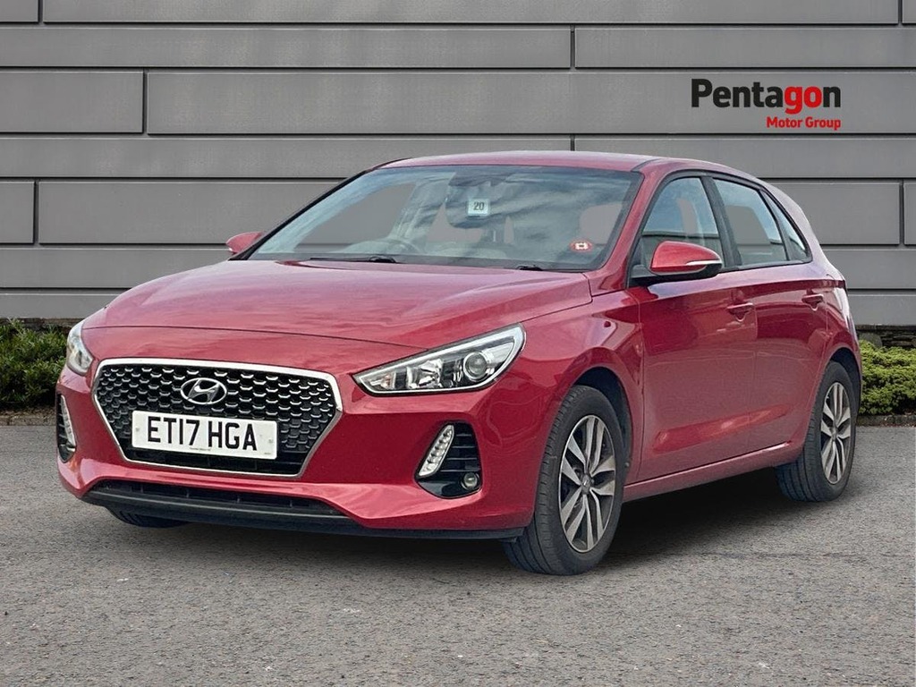 Hyundai I30 1.4 T Gdi Blue Drive Se Nav Hatchback M Red #3