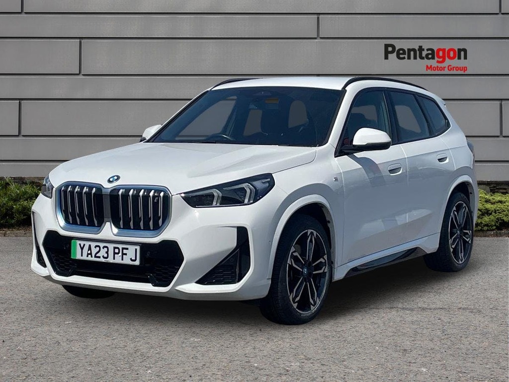 BMW iX1 30 66.5Kwh M Sport Suv Xdrive 1 White #3
