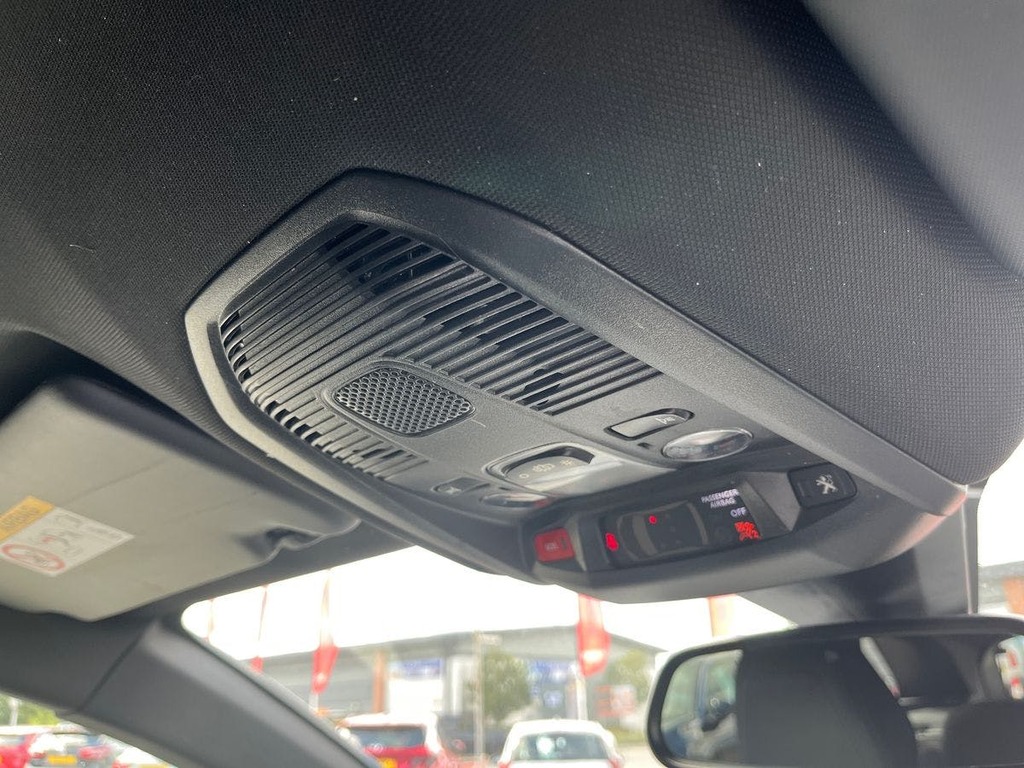 Peugeot 3008 Gt Black #42