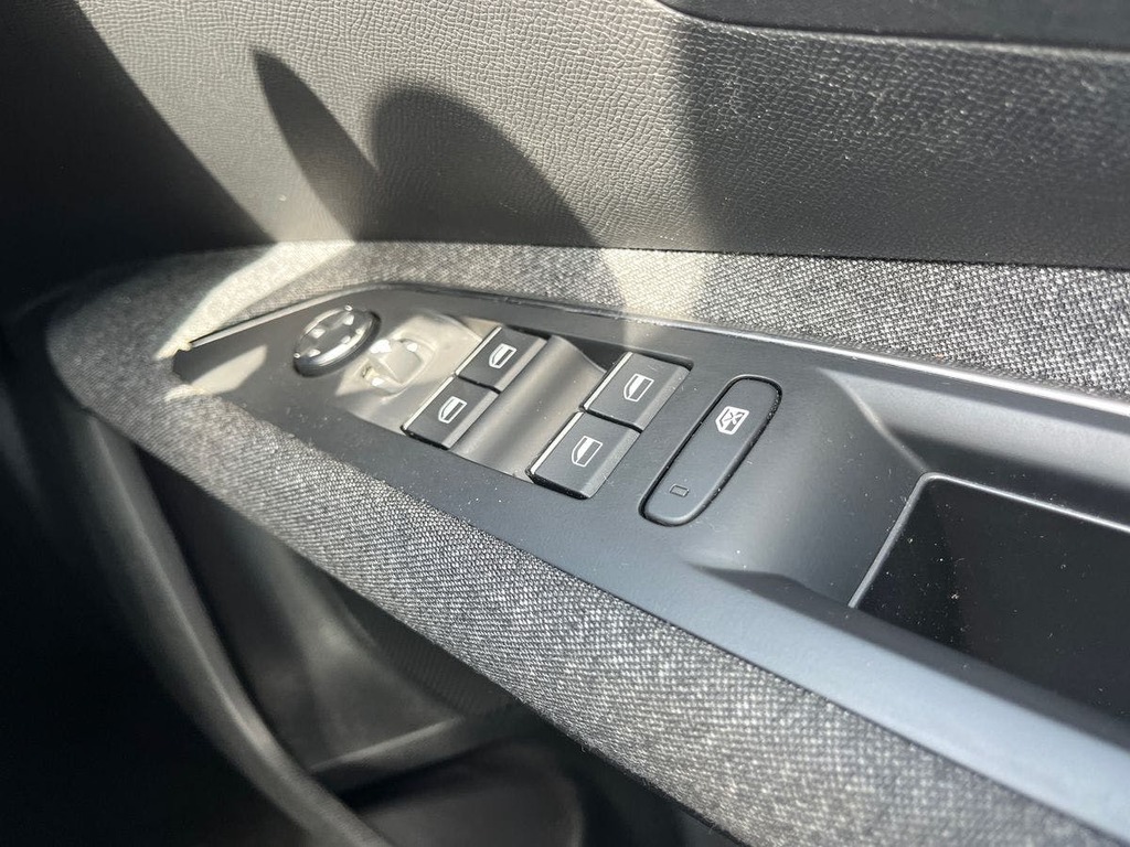 Peugeot 3008 Gt Black #21
