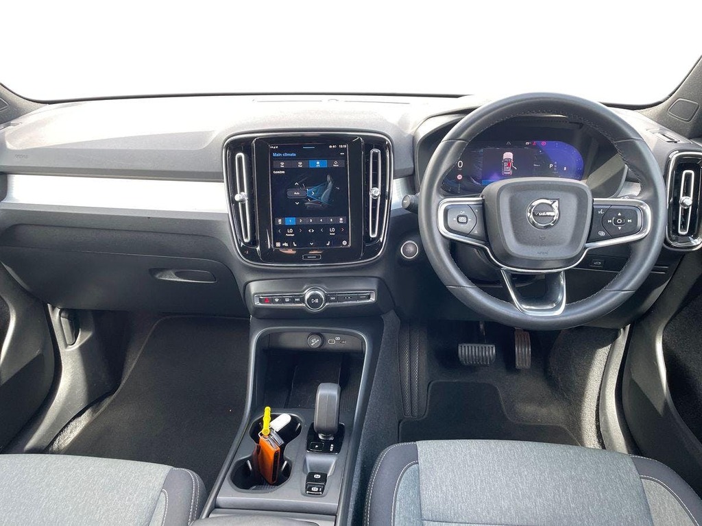 Volvo XC40 2.0 B3 Mhev Core Suv Hybrid Dct Eu Blue #6
