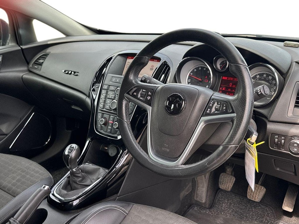 Vauxhall Astra GTC 1.4I Turbo Sri Coupe Euro 6 Ss Black #5