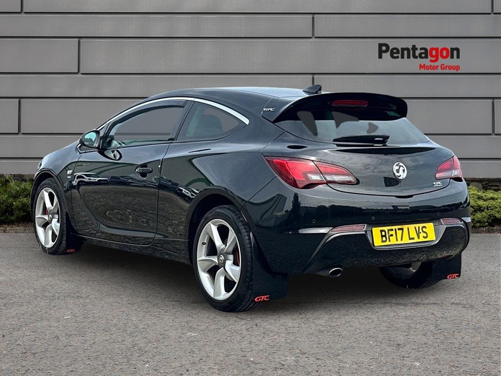 Vauxhall Astra GTC 1.4I Turbo Sri Coupe Euro 6 Ss Black #2