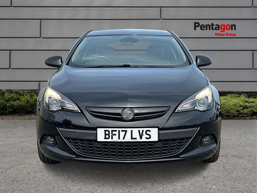 Vauxhall Astra GTC 1.4I Turbo Sri Coupe 140 Ps White #13
