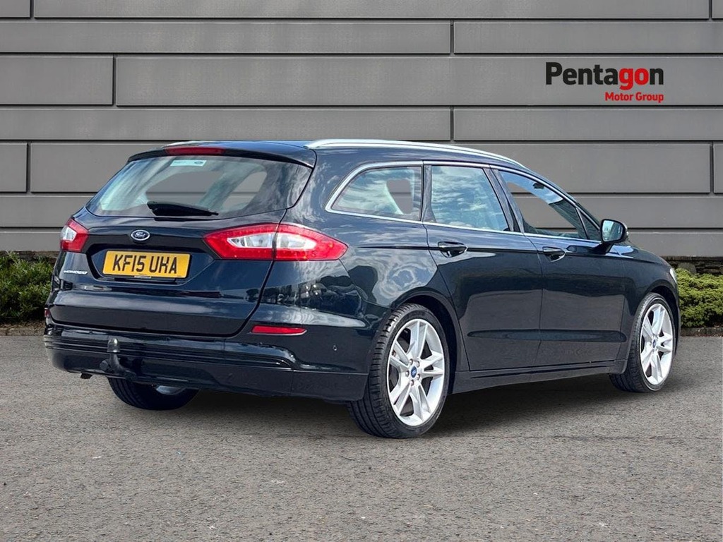 Ford Mondeo 2.0 Tdci Titanium Estate Euro 6 Black #4