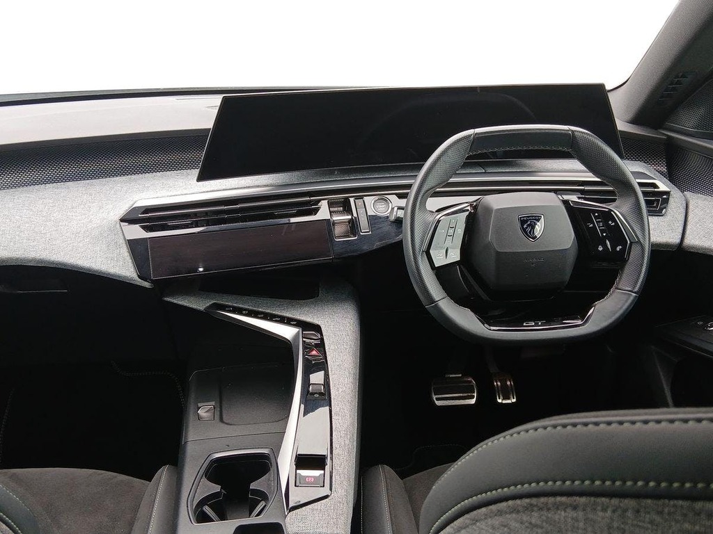 Peugeot 5008 73Kwh Gt Suv 210 Ps AK74VKB White #6