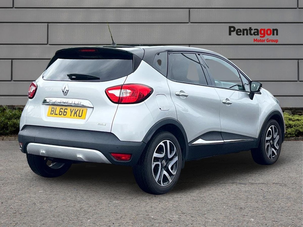 Renault Captur 1.5 Dci Energy Signature Nav Suv Black #4