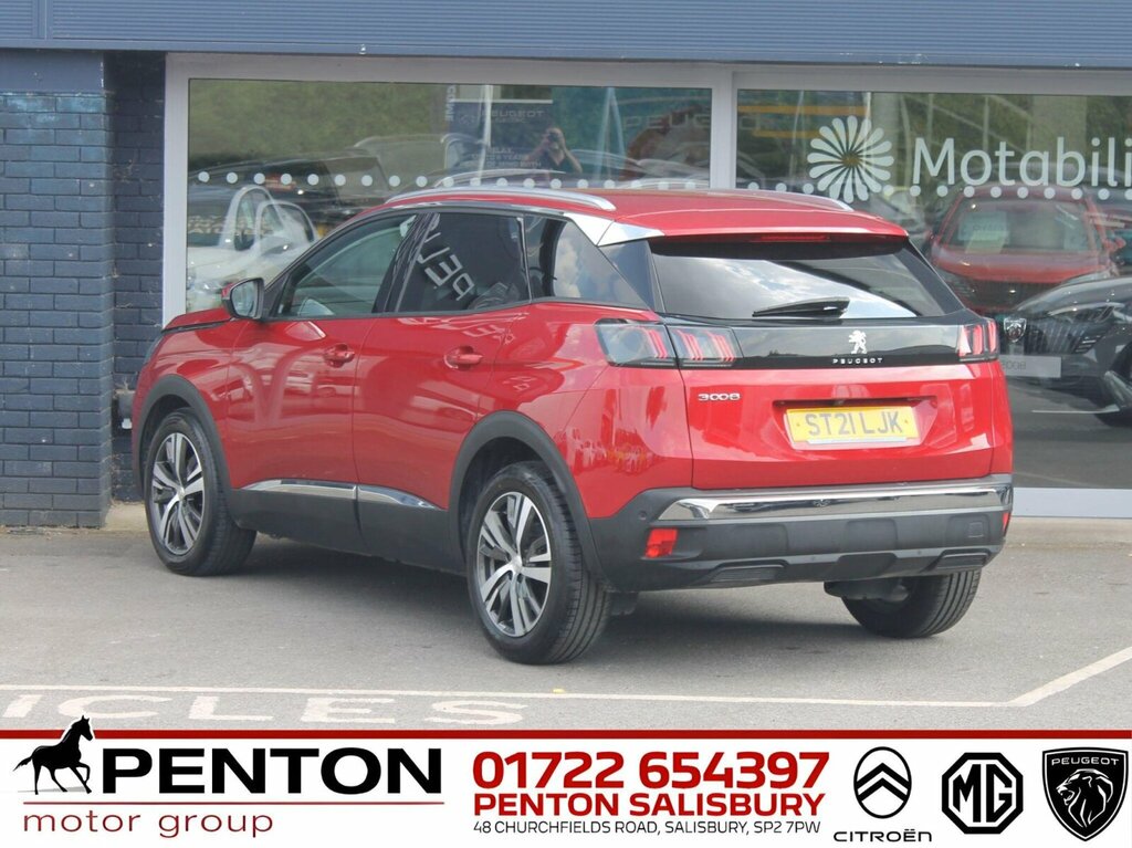 Peugeot 3008 1.2 Puretech Allure Premium Euro 6 Ss Red #3