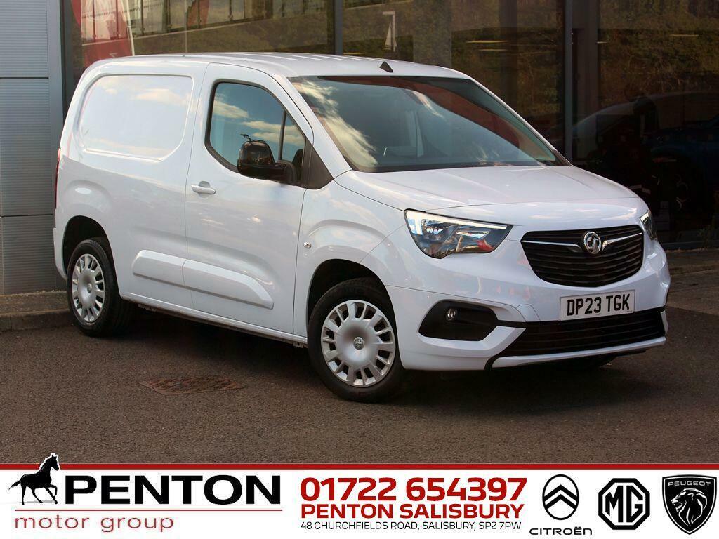 Vauxhall Combo 1.5 Turbo D 2300 Pro L1 H1 Euro 6 Ss White