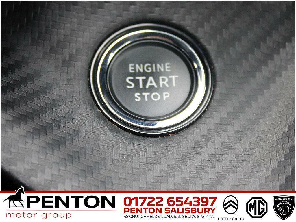 Peugeot 208 1.2 Puretech 100 Allure Grey #35
