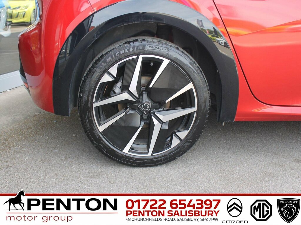 Peugeot 208 1.2 Puretech 100 Allure Grey #18