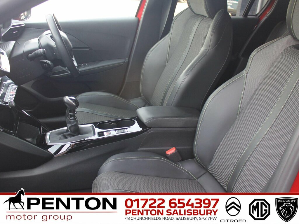 Peugeot 208 1.2 Puretech 100 Allure Grey #32