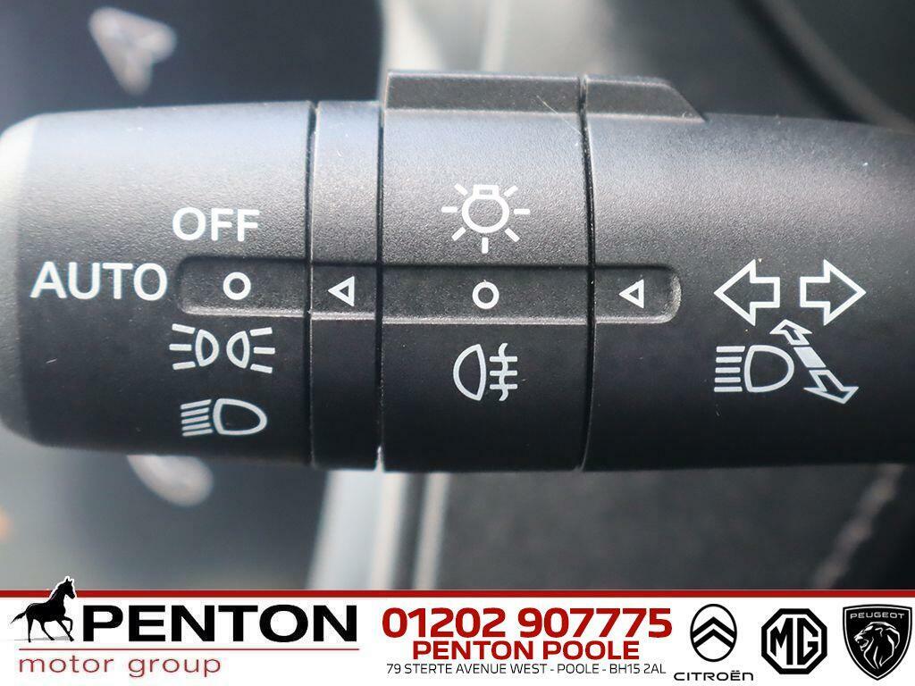 MG ZS 1.5 Hybrid Plus Trophy Suv Hybrid Black #19