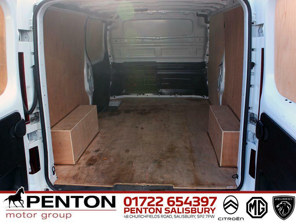 Renault Trafic 2.0 Dci Blue Ll30 Extra L2 H1 Euro 6 Ss White #4