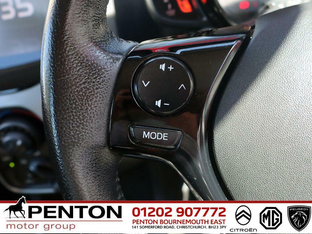 Toyota Aygo 1.0 Vvt-i X-style X-shift Euro 6 Red #15