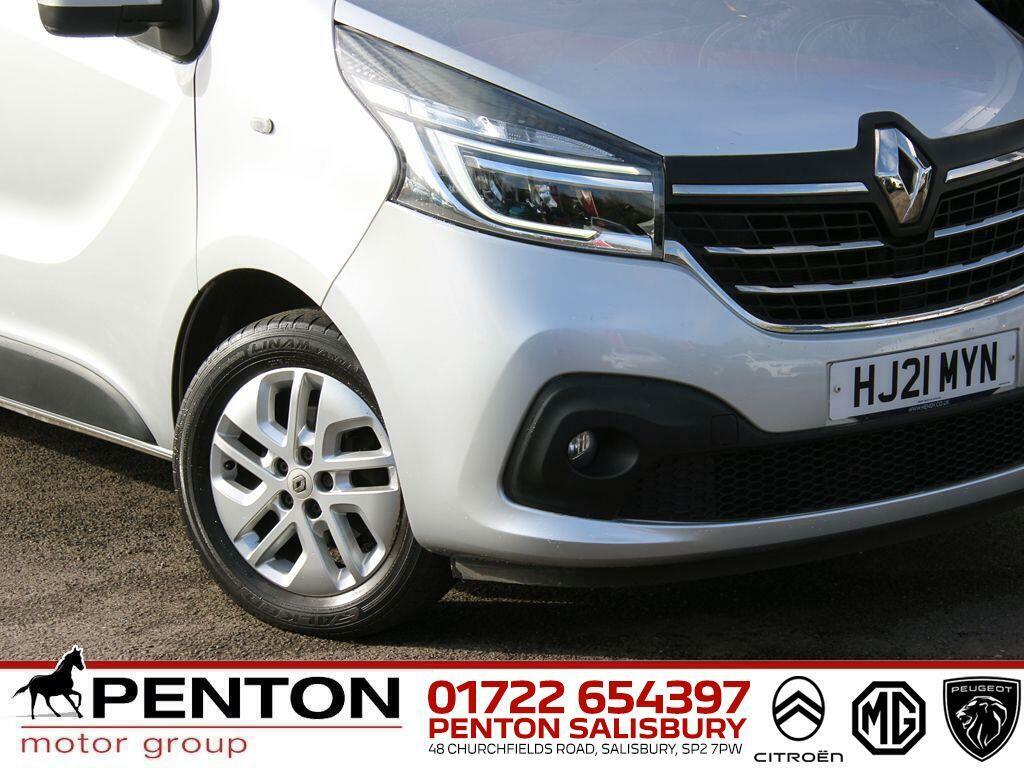 Renault Trafic 2.0 Dci Energy 30 Business Swb Standard Roof Euro White #17