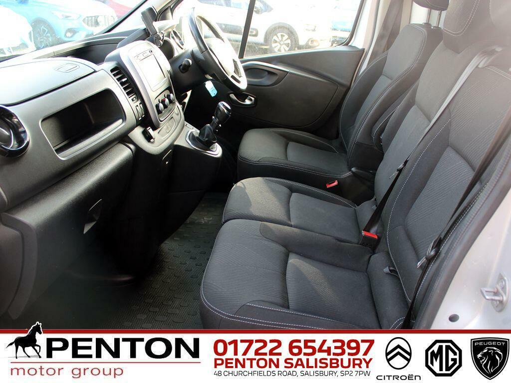 Renault Trafic 2.0 Dci Energy 28 Sport Swb Standard Roof Euro 6 #2