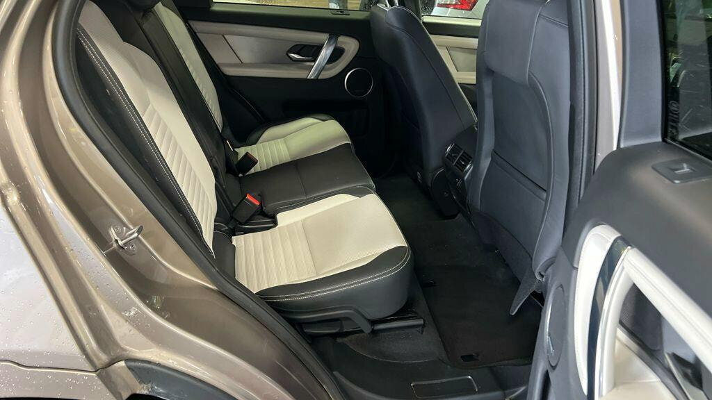 Land Rover Discovery Sport 2.0 D200 Mhev R-dynamic Hse 4Wd Euro 6 Ss GP22GZS Brown #6