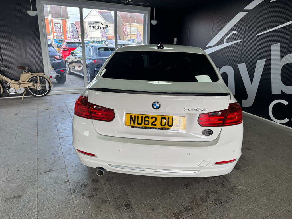 BMW 3 Series Estate 2.0 318D M Sport Touring Euro 5 Ss Blue #4