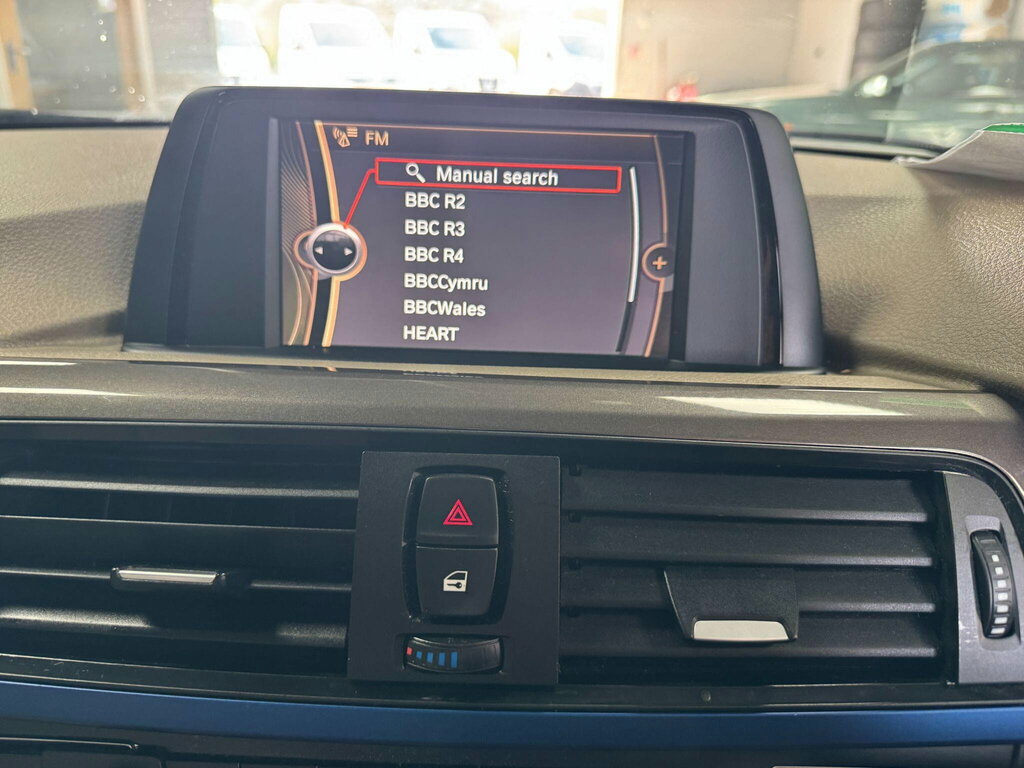 BMW 3 Series Estate 2.0 318D M Sport Touring Euro 5 Ss Blue #17