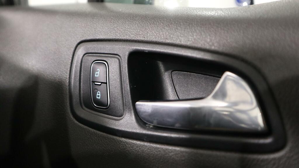 Ford Grand Tourneo Connect 1.5 Ecoblue 120 Zetec Blue #39