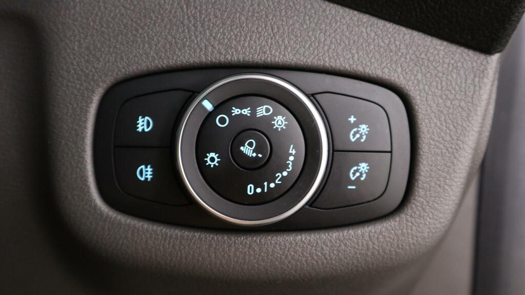 Ford Grand Tourneo Connect 1.5 Ecoblue 120 Zetec Blue #38