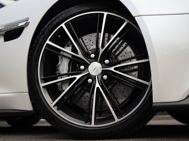 Aston Martin Vanquish 6.0 V12 Coupe T-tronicii Euro 5 565 Bh Black #3