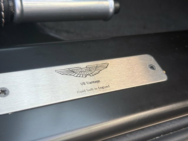 Aston Martin Vantage V8 S Roadster Euro 6 2-Door #23