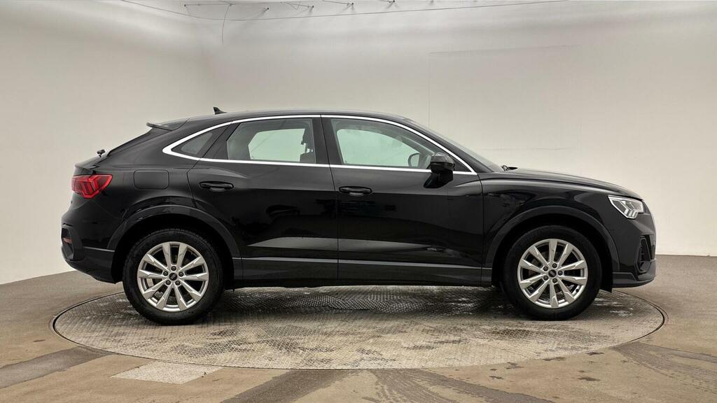 Audi Q3 1.5 Tfsi Cod 35 Sport Sportback S Tronic Euro 6 S Black #4