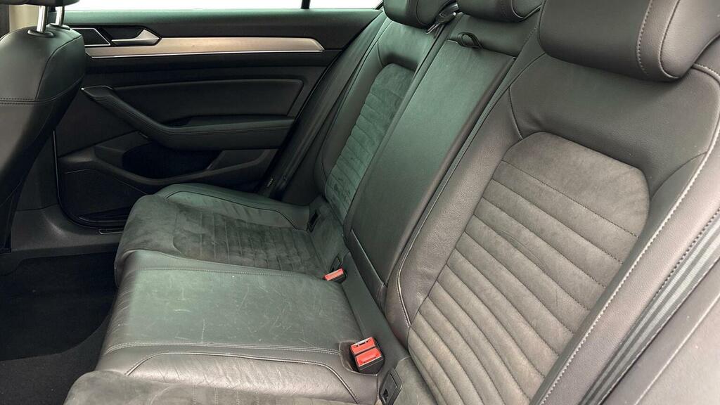 Volkswagen Passat 2.0 Tdi Se Business Estate Dsg Euro 6 Black #7