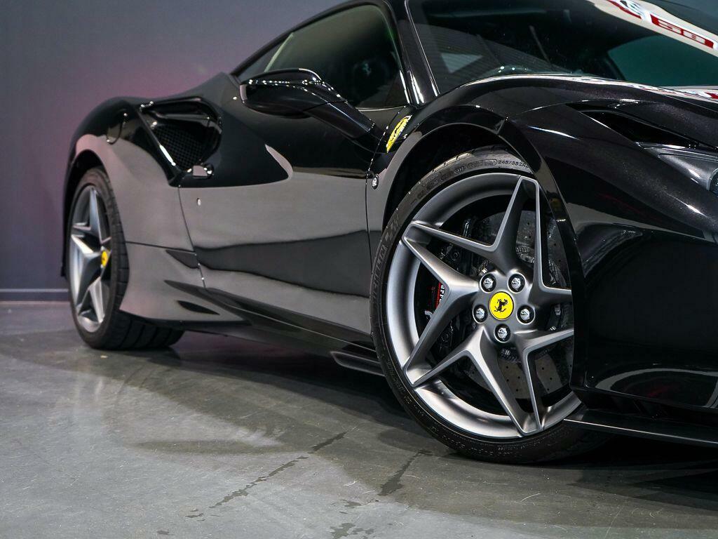 Ferrari F8 Tributo F8 Spider S-a Red #25